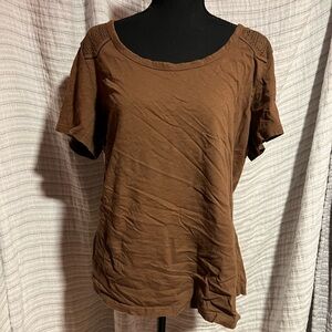 Elegant Brown Short Sleeve Women's Tee